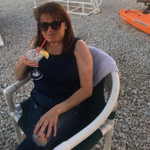 Meet your Posher, Norma